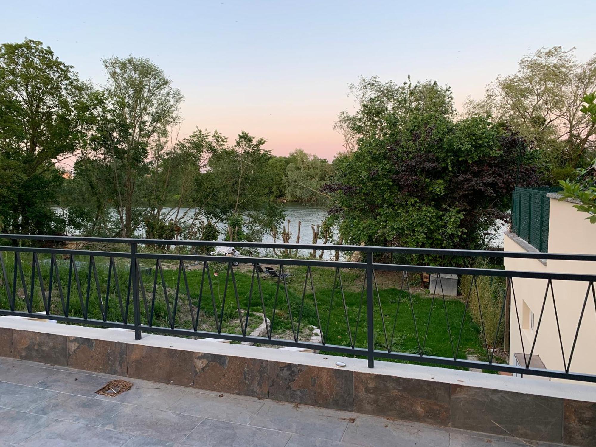 Maisonnette Cosy Bord De Seine 30Min Paris Carrières-sous-Poissy Eksteriør bilde
